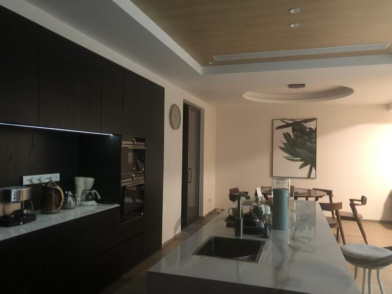 Kitchen and dining area